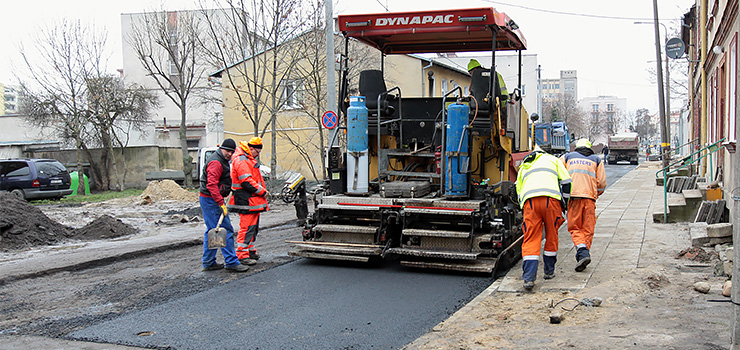 Miasto i EPEC zrzuciły się na odnowę ulicy Hetmańskiej. Jest nowy asfalt i chodnik