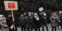 "Nie chcemy powt�rki PRL-u". Elbl��anie protestowali przeciw rz�dom Prawa i Sprawiedliwo�ci