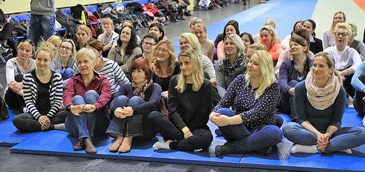 "Będę czuła się pewniej, ale mam nadzieję, że z tej wiedzy nie skorzystam". Nauczycielki uczą się samoobrony