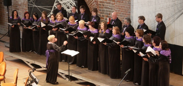 Noworoczny koncert Chóru CANTATA w Restauracji Dom Królów