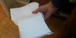 Pomys�owo�� z�odziei nie zna granic. Skradzione telefony schowa� w... majtkach