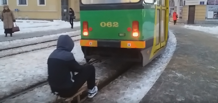 24- letni „saneczkarz” odpowie przed sądem