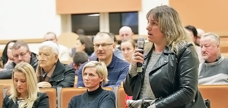 "Powinni nam dopłacać za to, że tu mieszkamy". Prezydent spotkał się z mieszkańcami Zatorza