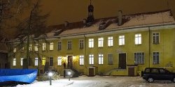 Nowe wej�cie od Bulwaru, zegar na wie�yczce i odmienione wn�trza. Tak zmieni si� Muzeum