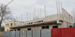 Budynek klubowy Olimpii ma ju now kondygnacj. Zobacz zdjcia z jego przebudowy