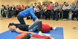 Jak poradzi� sobie z b�lami kr�gos�upa?