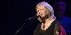 Stanis�awa Celi�ska oczarowa�a elbl�sk� publiczno�� - zobacz zdj�cia z recitalu