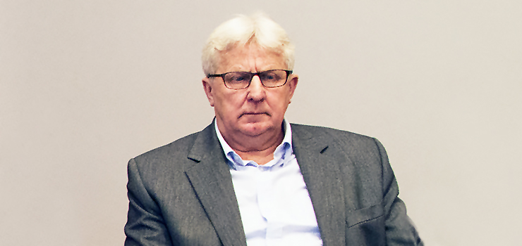 "Sprawa jest czysta, pozbywamy się obiektu, ale nie pracowników". Rozmowa z Markiem Wnukiem, dyrektorem MOSiR