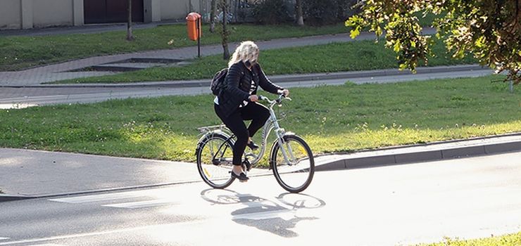"Jej styl jazdy zwrci uwag policjantw". Pijana 18-latka na rowerze