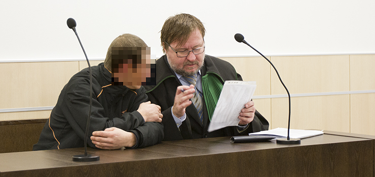 Wychudzone, ledwo stały na nogach, jedną z suczek bito łopatą... Jest finał sprawy, oprawcy swoje odsiedzą