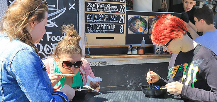 Festiwal Smaków Food Truck okazał się strzałem w dziesiątkę. „Takiej imprezy brakowało”