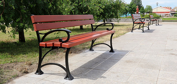 W mieście będzie gdzie przysiąść. Zobacz, w których miejscach pojawią się nowe ławki