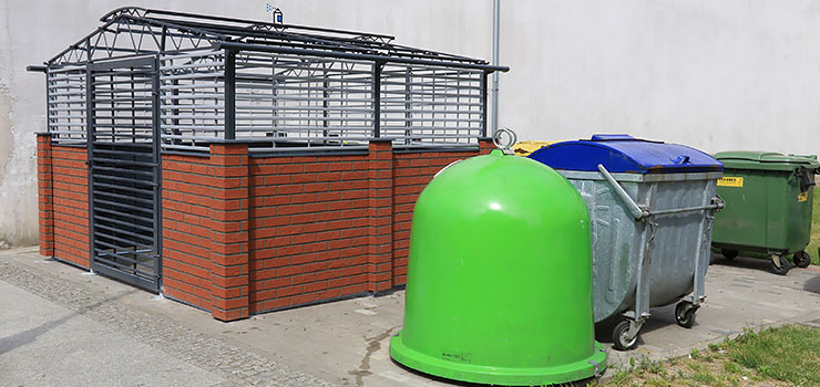 Za ratuszową wiatę zapłacili wszyscy, a skorzystają nieliczni?