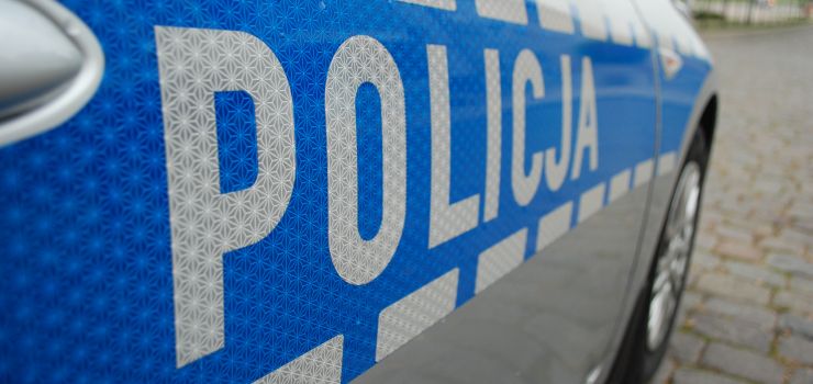 Poszukiwany mczyzna bawi si z policj w chowanego. Znaleli go w szafie