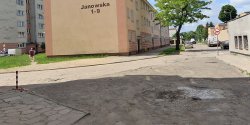 Mieszkacy ul. Janowskiej prosz Wadze o interwencje. „Teraz tam jest pobojowisko”