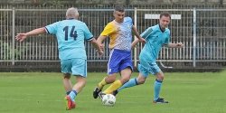 Zwycistwo na 25-lecie. Oldboje Olimpii pokonali Reprezentacj Oldbojw Trjmiasta