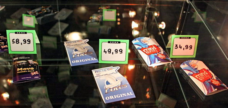 Formalnie zamknięty, realnie czynny. Jak to możliwe, że sklep z dopalaczami znów funkcjonuje?