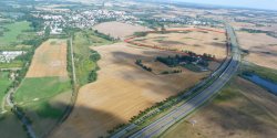 Sprzeda� atrakcyjnej 48 ha nieruchomo�ci o charakterze inwestycyjnym w Sak�wku k. Pas��ka