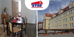 Bya szkoa, s mieszkania dla elblan. Pierwsi lokatorzy ju mieszkaj przy Saperw 14b