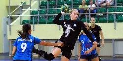 Kram Start zwyci�ski w pierwszym sparingu. Elbl��anki pokona�y u siebie Ko�cierzyn�