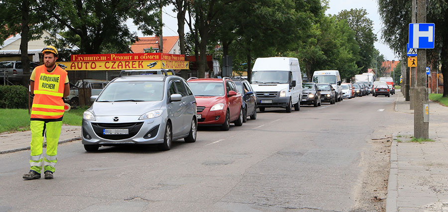 Spore utrudnienia w ruchu na Wyspie Spichrzów. Ruszył remont ul. Warszawskiej