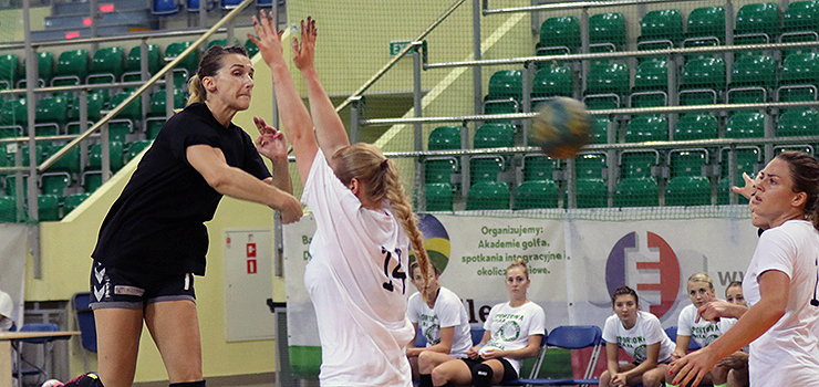 Piłkarki Kram Startu pokonały Selgros Lublin i wygrały Turniej o Puchar Prezydenta Elbląga