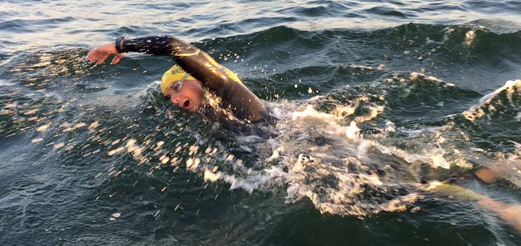 Sebastian Karaś przepłynął wpław Bałtyk! „Chciał pokazać ludziom, że nie ma rzeczy niemożliwych”