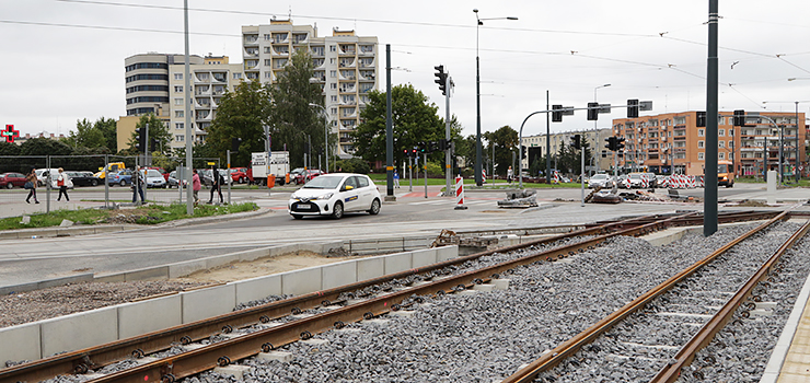 Najpierw młot pneumatyczny, potem cięcie metalu. Co się działo w nocy na 12 Lutego?