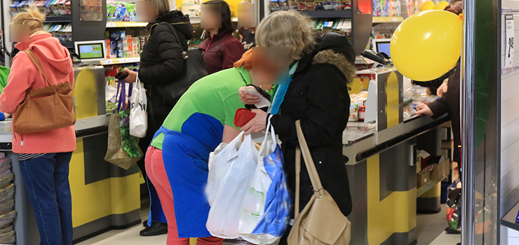 Na zakupy weź własną torbę. Bezpłatne reklamówki odejdą w zapomnienie