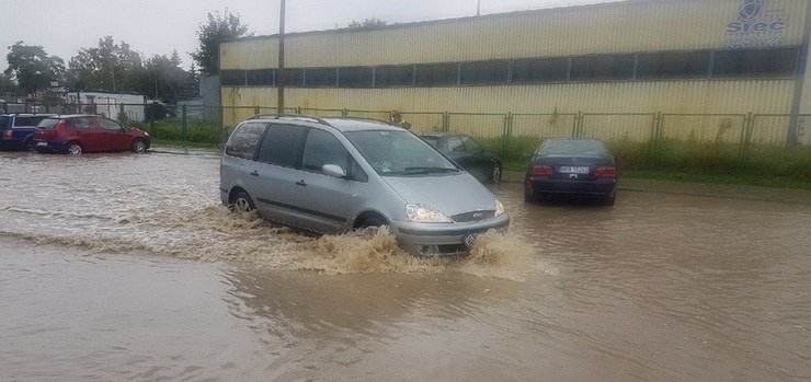 Zatorze walczy z żywiołem