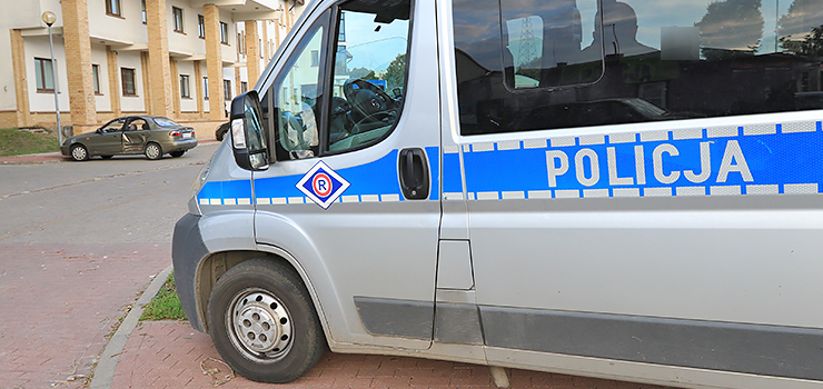 Wypadek na ul. Legionów. Jedna osoba przewieziona do szpitala