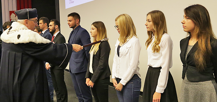 Studenci PWSZ uroczyście rozpoczęli nowy Rok Akademicki - zobacz zdjęcia