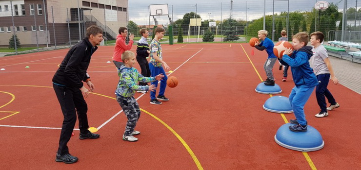 Narodowy Dzie Sportu na Orliku SP nr 11