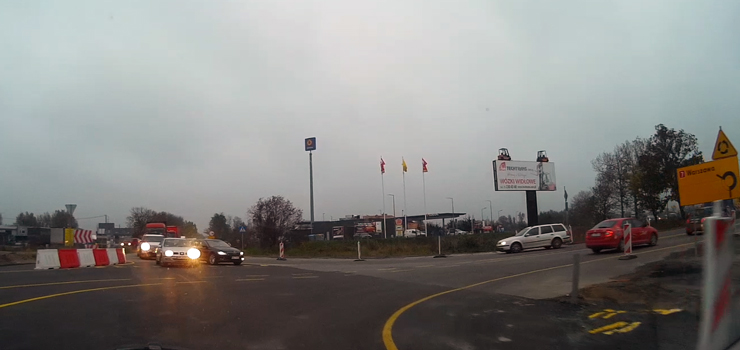 Duże korki w Kazimierzowie po wprowadzeniu nowej organizacji ruchu! Materiały graficzne oraz film