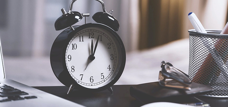 Zmiana czasu na zimowy! Pamiętaj, żeby przestawić zegarek