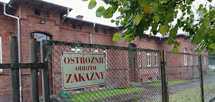 Krótsze kolejki do poradni chorób zakaźnych? Jak to w służbie zdrowia wszystko rozbija się o kasę