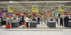 Senat uszczelnia zakaz handlu w niedziele i �wi�ta. Nie b�dzie furtki do obej�cia przepis�w