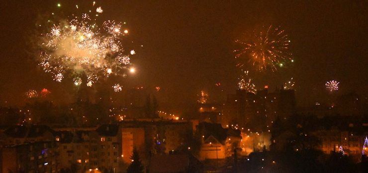 Zobacz pokaz fajerwerkw na Osiedlu Zawada