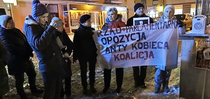 Elblążanie cienkim głosem w sprawie aborcji i "tchórzostwa opozycji"?