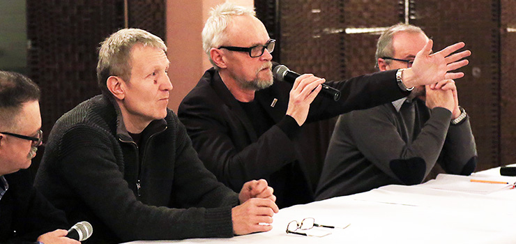 Nie ma chętnych na prawybory? Obywatele RP wywołują elbląską opozycję do odpowiedzi