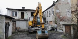 Kolejny budynek znika z al. Grunwaldzkiej
