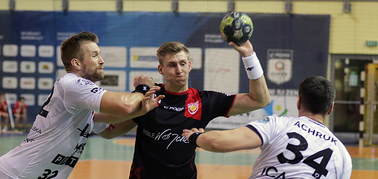 Piotrkowianin pokonany. Czwarta wygrana Meblarzy w tym sezonie