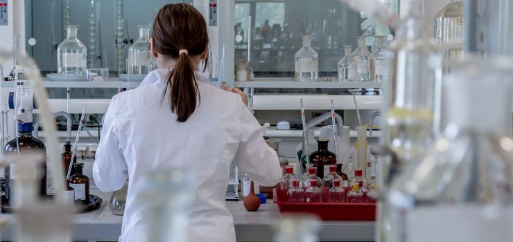 Cztery przypadki śmiertelne, setki tysięcy chorych. W Elblągu dopiero czeka nas szczyt zachorowań na grypę!