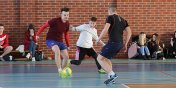 Zagrali dla 5-letniej Nadii. Za nami Turniej charytatywny halowej piki nonej - zobacz zdjcia