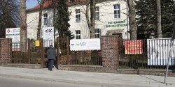 Rozpdzony rowerzysta wjecha z impetem w kobiet! Czy liczba takich zdarze to ju problem?