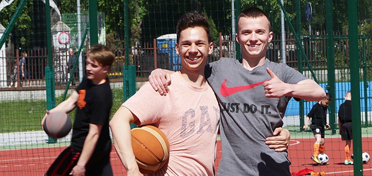 Zachęcali do aktywnego spędzania wolnego czasu. Na torze Kalbar odbył się Festyn Sportowy