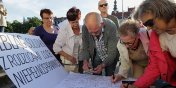 "Niepenosprawni nie s obywatelami drugiej kategorii". Elblanie solidarni z protestujcymi w Sejmie