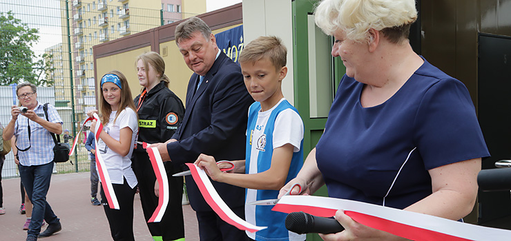 Zatorze miało podwójny powód do świętowania. Festyn charytatywny i otwarcie hali