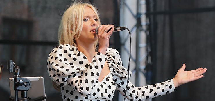 Kasia Moś i Elbląska Orkiestra Kameralna wystąpili podczas Dni Elbląga