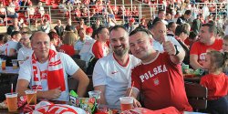 ESK: "Polacy sta�o si�, sta�o". Elbl��anie o pora�ce bia�o-czerwonych